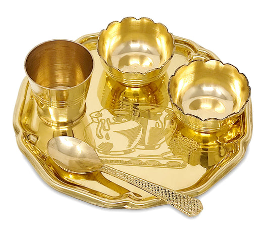 Pooja thali Set Brass Small 6 Inch Laddu Gopal Bhog Thali for Janmashtami Decoration Puja Item Festival Puja Krishna Bhog Thali Set for Home Office Mandir Return Gift Items